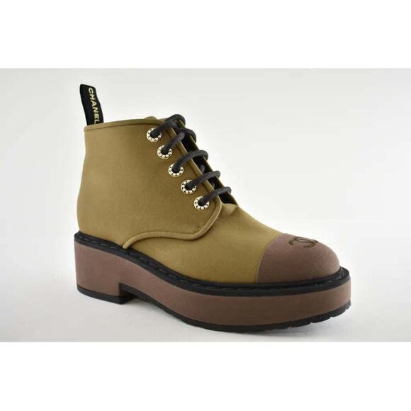 Chanel 20C Light Dark Brown Pearl CC Combat Lace Up Tie Ankle Short Boot 38.5 - Picture 3 of 12